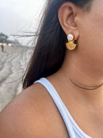 Oyster luxe Studs